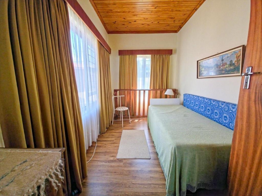 5 Bedroom Property for Sale in Jongensfontein Western Cape